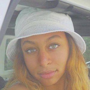 alanaskylerr image 4