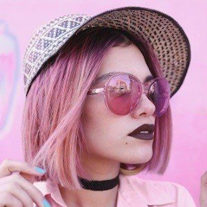 Alanna Durkovich, 35 (Blogger)