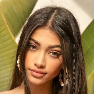 Alanna Panday, 28 (Instagram Star)