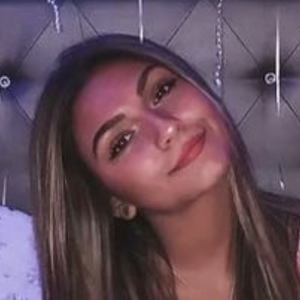 Alanna Rondinone, 21 (TikTok Star)