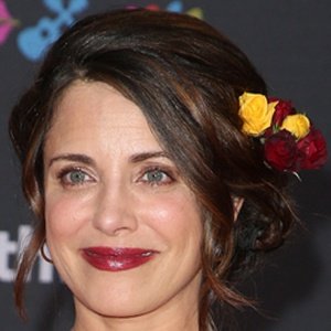 Alanna Ubach image 8