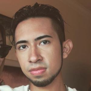 Albert Casarez, 31 (Estrelas do YouTube)