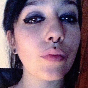 Ale Geisslerin, 34 (Pop Singer)