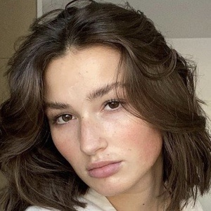 Aleandra Frerk image 2