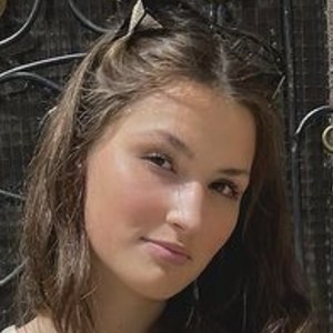 Aleandra Frerk image 7