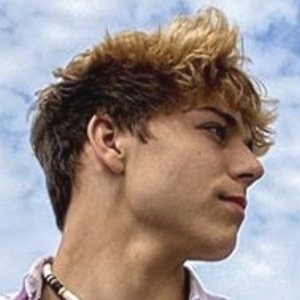 Alec Moore image 8