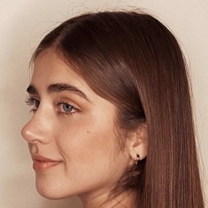 aleguzmanm, 21 (TikTok Star)