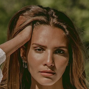 Alejandra Efimer, 32 (Instagram Star)