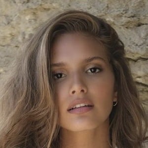 Alejandra Efimer, 32 (Instagram明星)