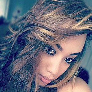 Alejandra Mercedes (Instagram Star) - Age, Birthday, Bio, Facts, Family