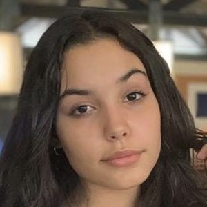 Alejandra Olivera, 21 (TikTok明星)