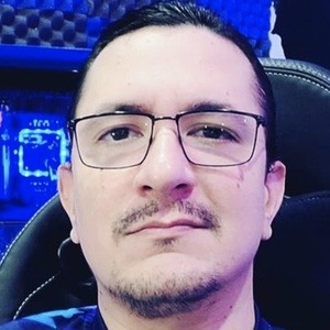 Alejandro Leyva, 41 (YouTube明星)