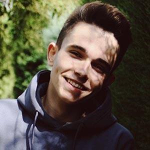 Alejandro Oyarzun, 25 (Instagram Star)