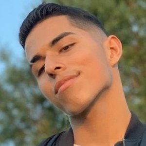 Alejandro Rodriguez image 6