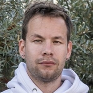 Aleksi Jalli, 33 (eSports Player)