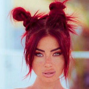 Alessandra Gilioli, 30 (Instagram Star)