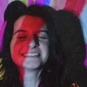 Alessandra Kanellis, 23 (TikTok Star)