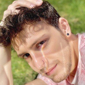 Alex Brueckner image 5