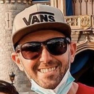 Alex Calderia, 40 (TikToker)