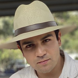 Alex Cervantes image 4