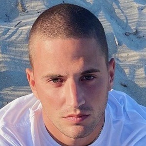 Alex Chiner image 7