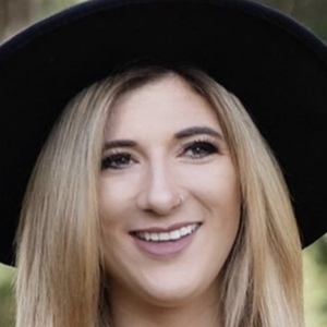 Alex Drachnik, 32 (TikTok Star)