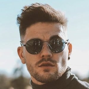 Alex Gomez image 5