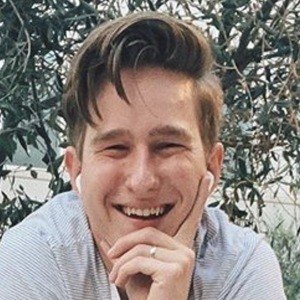 Alex Griswold image 4