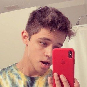 Alex Hoyer image 2