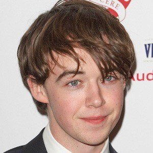Alex Lawther, 28 (Attore di film)