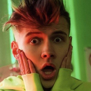 Alex Miller, 22 (TikToker)