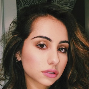 Alex Pouloutides, 25 (TikTok明星)