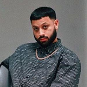 Álex Rose, 30 (Rapper)