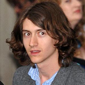 Alex Turner, 39 (Ca sĩ nhạc Rock)