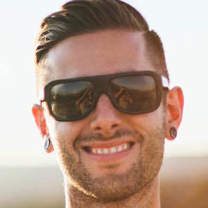 Alex Woodrow image 2