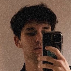 Alex Zaga image 2