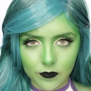 Alexa Gabriella, 25 (TikTok Star)