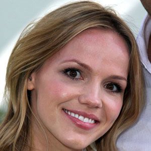 Alexa Havins image 1