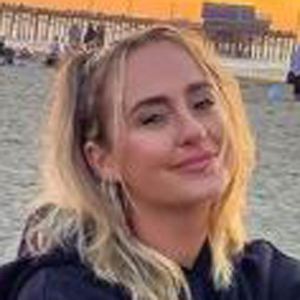 Alexa Luria image 5