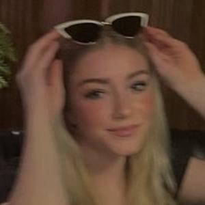 Alexa Matthews, 19 (TikTok Star)