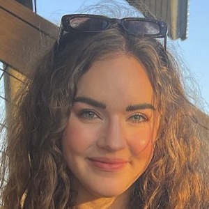 Alexa Pilling image 6