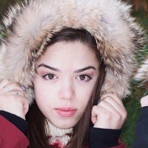 Alexandra Chaves, 24 (Actrice de télévision)