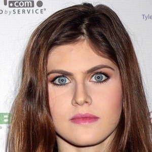 Alexandra Daddario, 39 (Nữ diễn viên truyền hình)