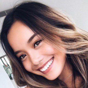 Alexandra Hoang, 31 (Blogueiro)