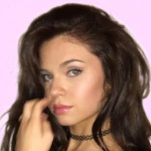 AlexAnn Hopkins image 4