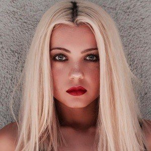 Alexi Blue, 26 (Cantante pop)