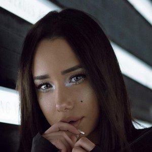 Alexia Vigor image 4