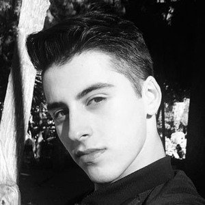 Alexis Cuevas, 24 (TikTok Star)