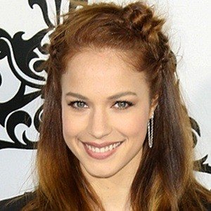 Alexis Knapp image 5