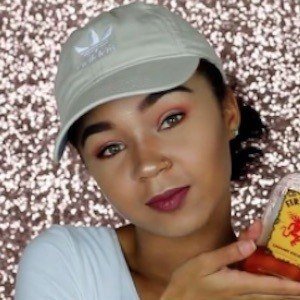 Alexis Marie, 30 (Ngôi sao Instagram)